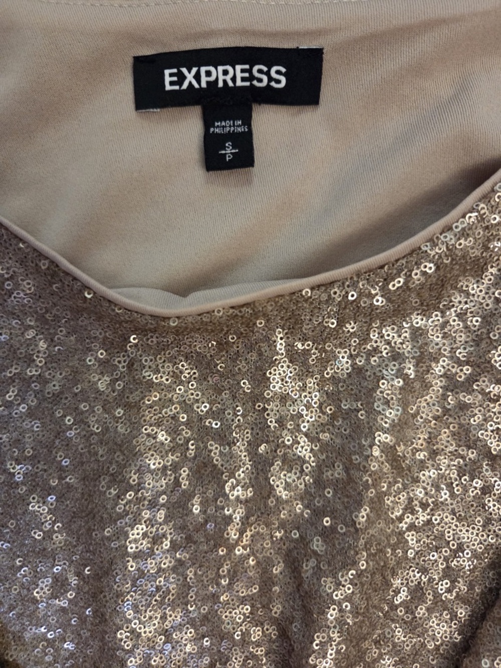 Express Gold Metallic Silver Sequin Short Sleeve Dolman Top - Picture 4 of 4